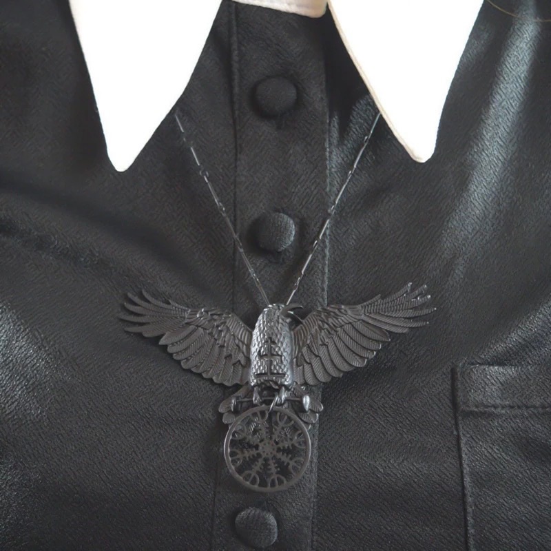 Gothic Black Necklace With Crow Charm Nwt